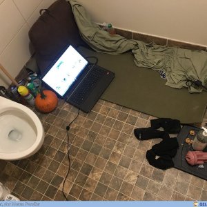 Geräumiges WG Zimmer, nur 600 Euro kalt