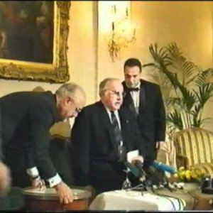 Helmut Kohl: Der entsetzliche Stuhl