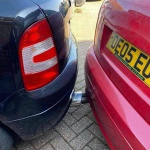 Gnihihi