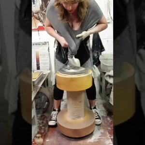 Such dir ein Hobby, hamse gesagt. Töpfern macht Spaß hamse gesagt.