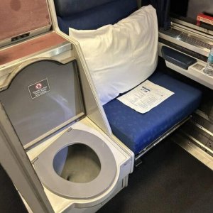 Neulich auf der Toilettentournee 2